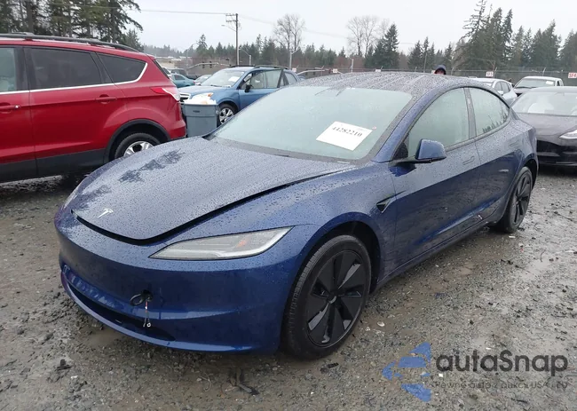 5YJ3E1EB9SF939327: 44282210