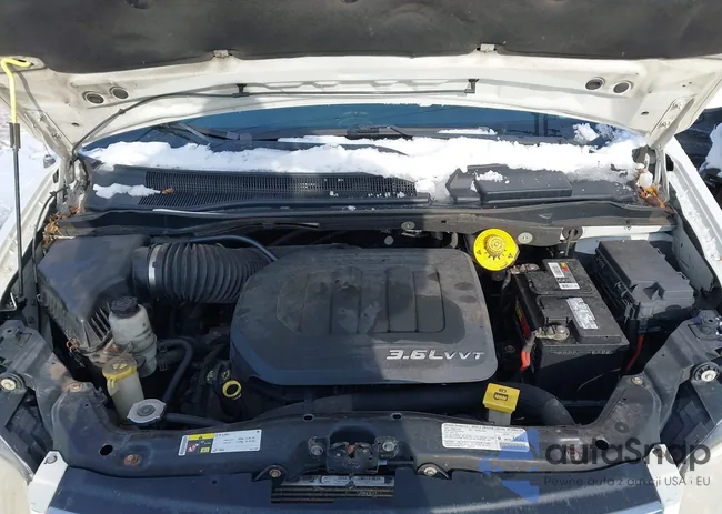 2C4RC1BGXDR744652: 44282270