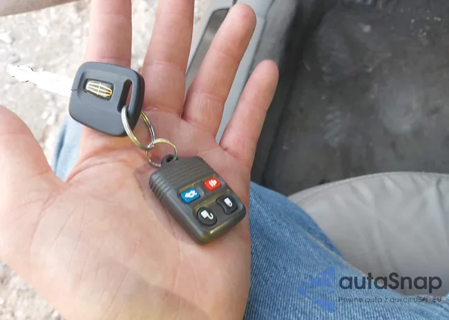 1LNHM97V71Y622266: 44282284