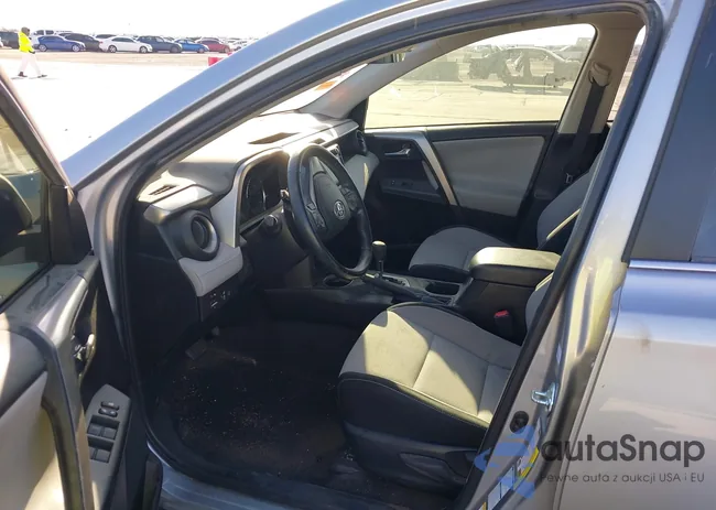 JTMRJREV4JD192658: 44282370