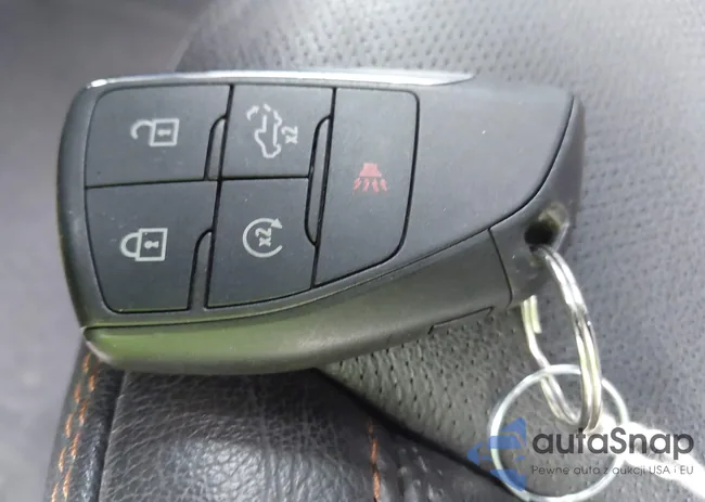 3GTUUEE81RG388365: 44282447