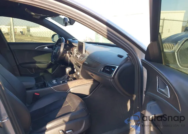 WAUG8AFC2HN127519: 44282628