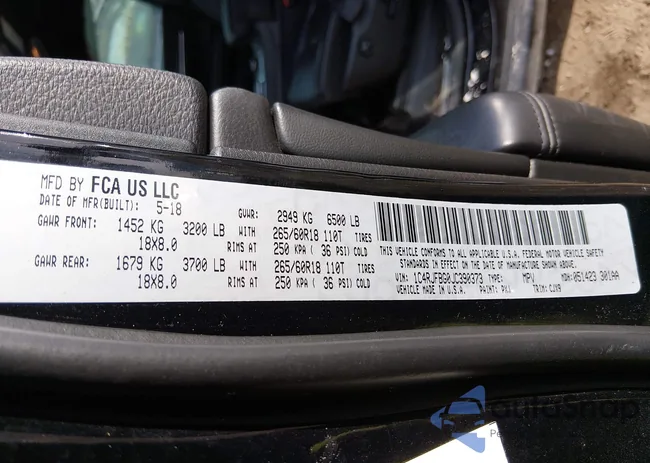 1C4RJFBG0JC390373: 44281697