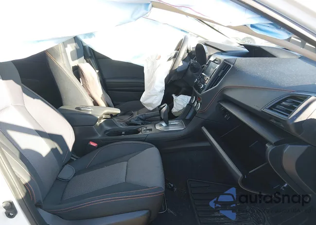 JF2GTAEC2L8243069: 44281715