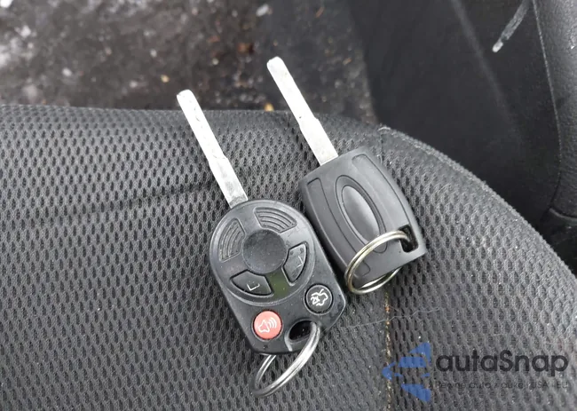 1FADP3F22EL189169: 44281746