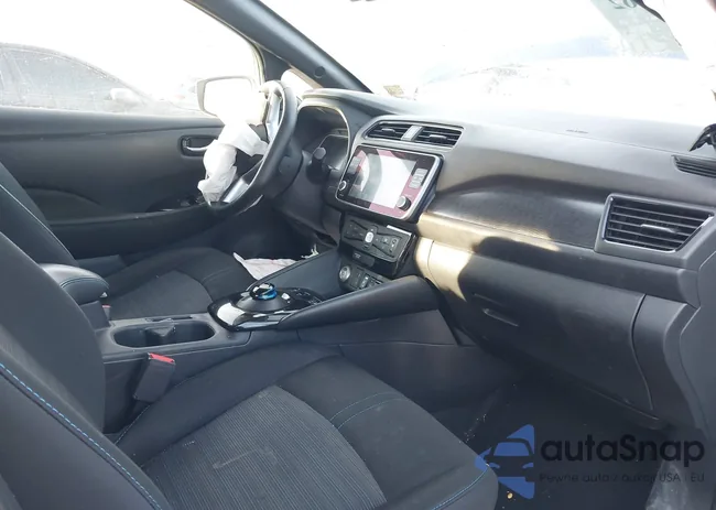 1N4CZ1CV0PC557487: 44281762