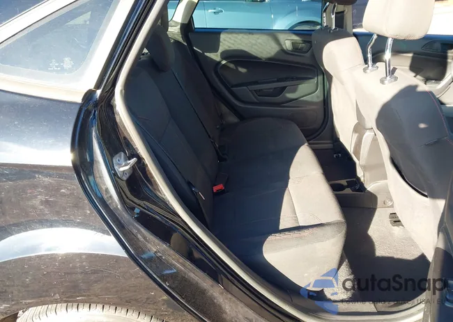 3FADP4BJ4JM130247: 44281872