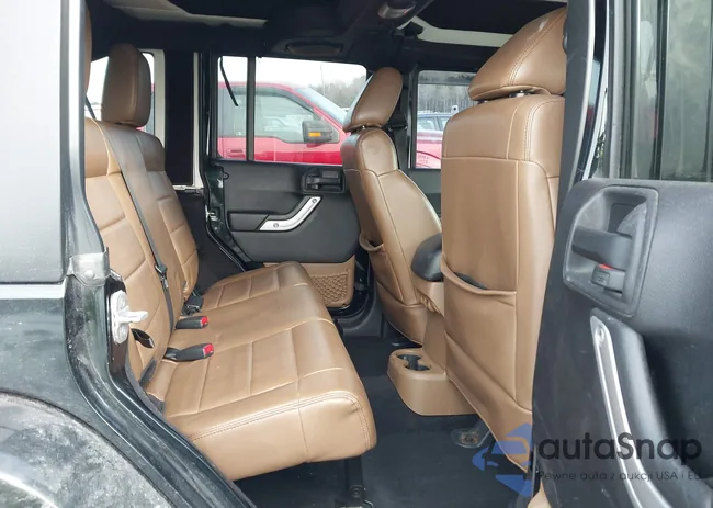 1C4HJWEG3CL197046: 44281914