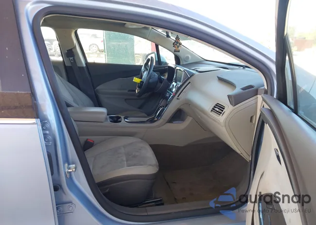 1G1RB6E41EU140521: 44281971