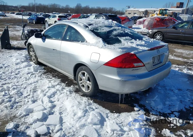 1HGCM72376A015052: 44283128