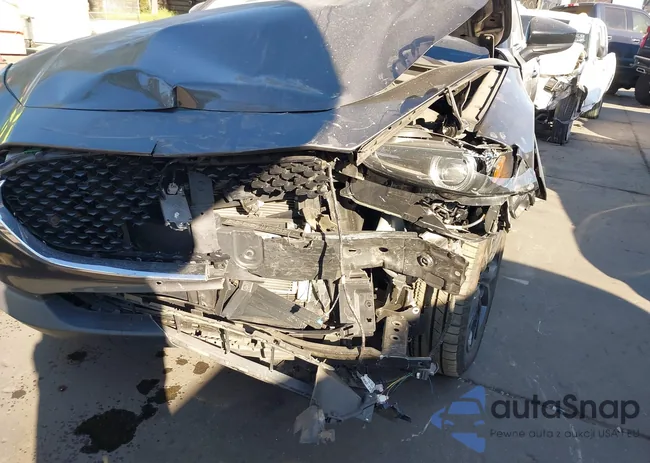 3MVDMBEY4MM270513: 44283169