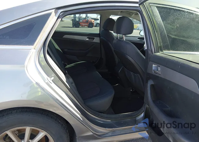 5NPE24AF2KH776338: 44283246