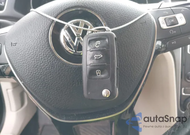 1VWDT7A33HC080864: 44283316