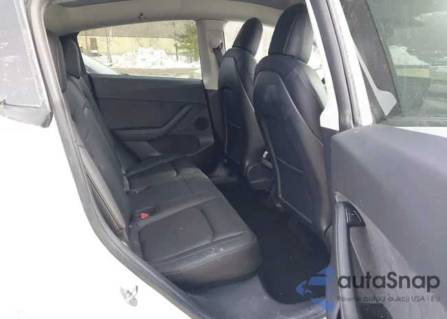 5YJYGDEE7LF026353: 44283376