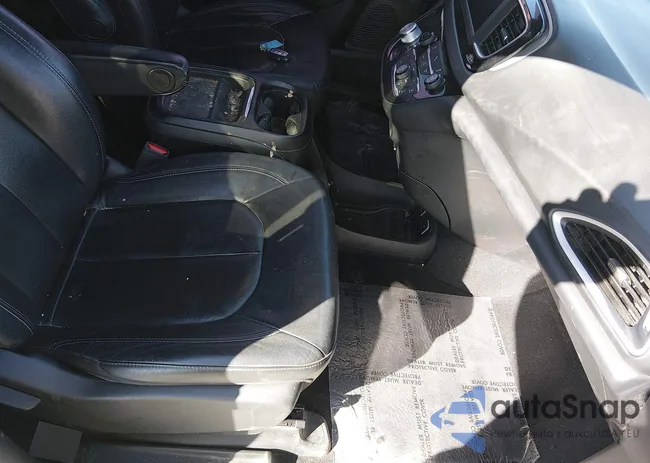 2C4RC1BG7LR116286: 44283378