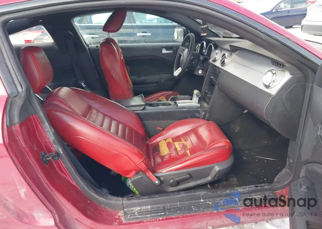 1ZVFT82H055200967: 44283444