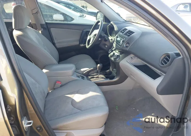 2T3ZF4DV7CW133406: 44283529