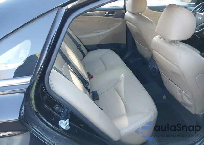 KMHEC4A42DA092228: 44282677