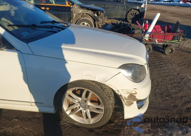 WDDGF8BB3CR199416: 44282719