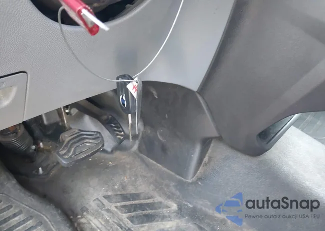 1FTYR2CG6HKB19054: 44282741