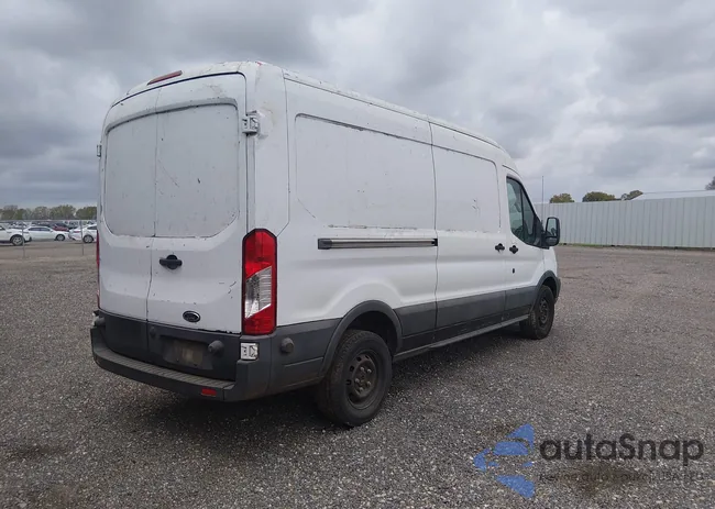 1FTYR2CG6HKB19054: 44282741