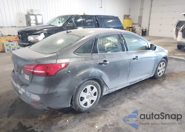 1FADP3E26GL259583: 44282760