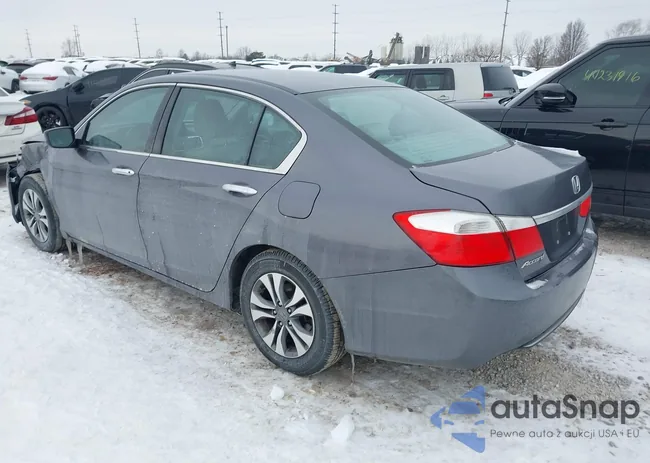 1HGCR2F3XFA126029: 44282811