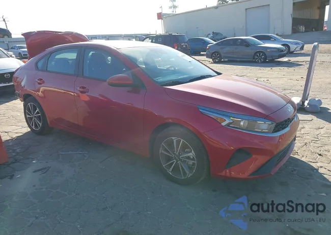 3KPF24AD5RE704535: 44282850