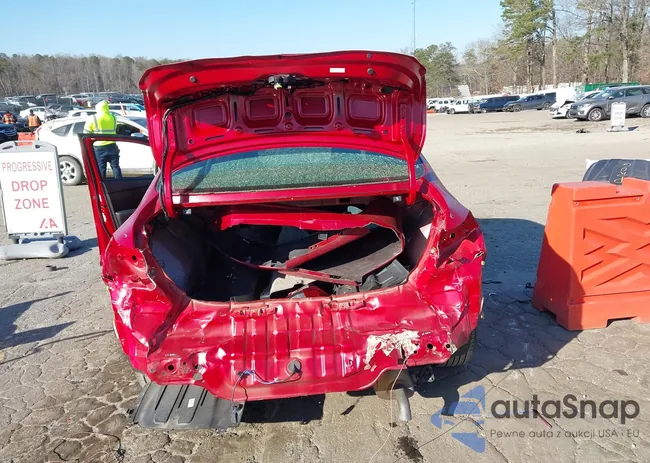 3KPF24AD5RE704535: 44282850