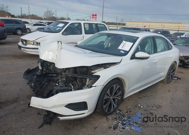 1VWSA7A3XMC014111: 44282921