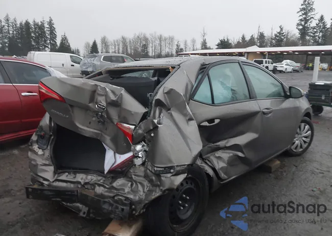 2T1BURHE8JC050895: 44282944