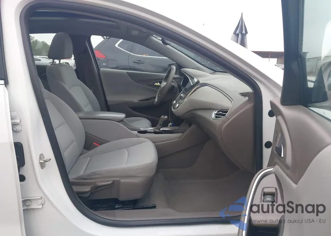 1G1ZD5ST2JF122754: 44283035