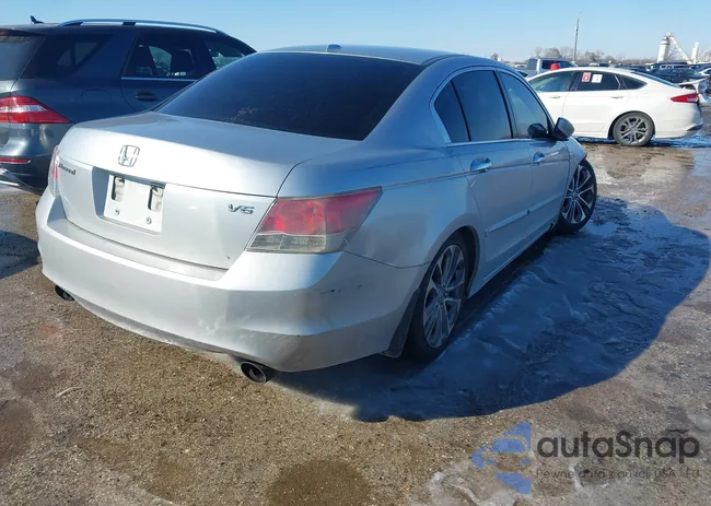 1HGCP36829A012974: 44283036