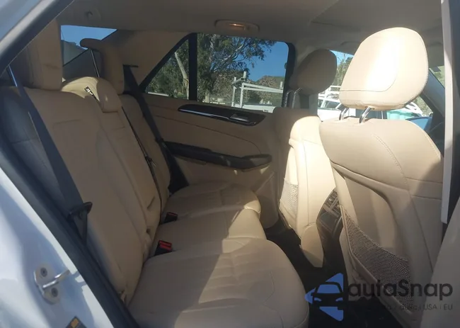 4JGDA5HB3JB050877: 44283051