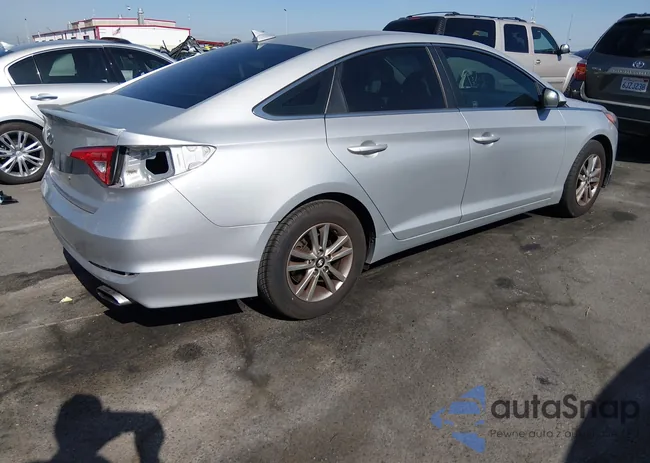 5NPE24AF9HH575111: 44284067