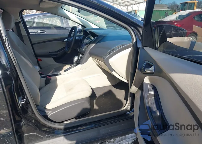 1FADP3K23GL371567: 44284078