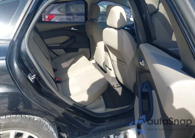 1FADP3K23GL371567: 44284078