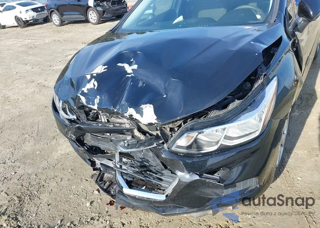 1G1BC5SM7J7170323: 44284117