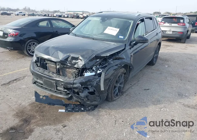 3VV2B7AXXRM193986: 44284124