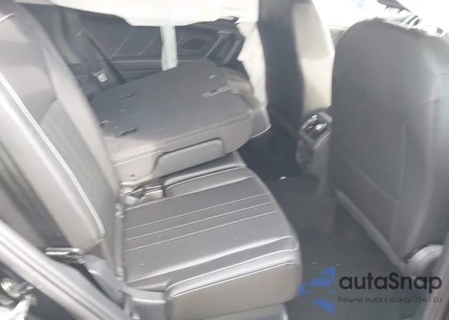 3VV2B7AXXRM193986: 44284124