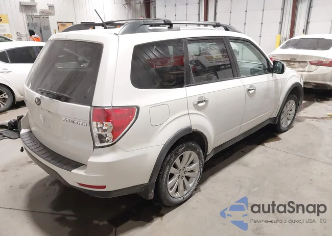 JF2SHBDC6BH731278: 44284127