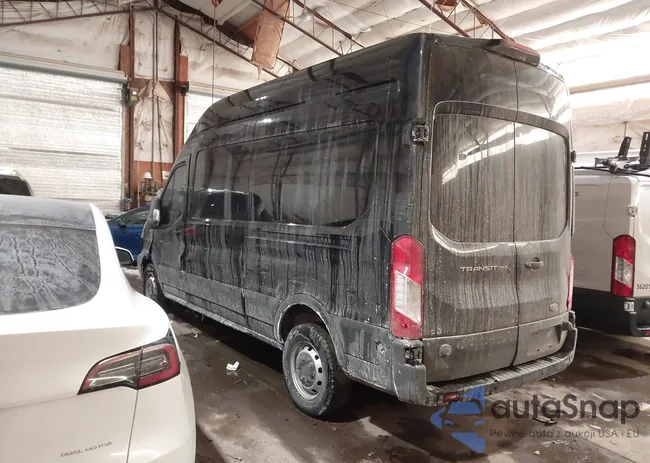 1FTBW2XM2KKB31675: 44284258