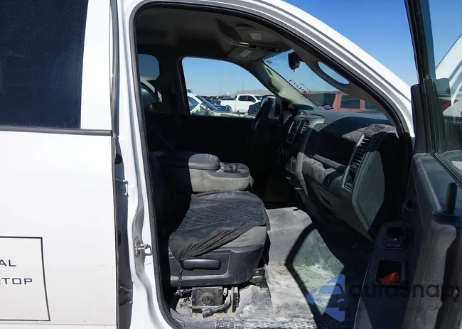 3C6TR4HT6GG108449: 44284319