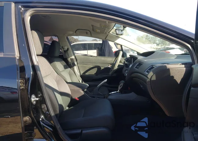 2HGFB2F57FH551535: 44284384