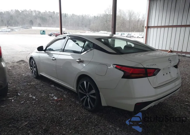 1N4BL4FW1LC151330: 44284457