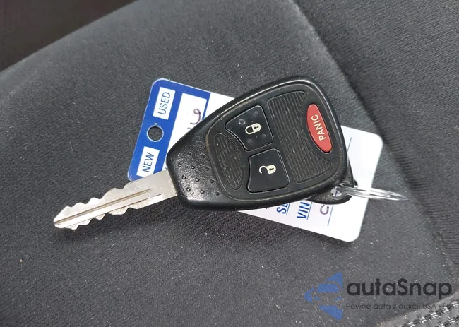 1C4NJCBB8ED832740: 44284465