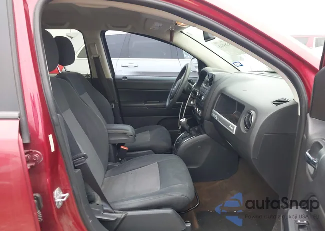 1C4NJCBB8ED832740: 44284465