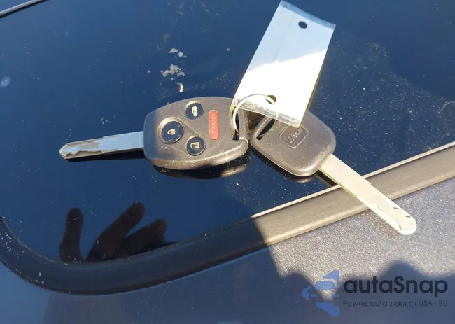 2HGFB2F81CH311516: 44284469