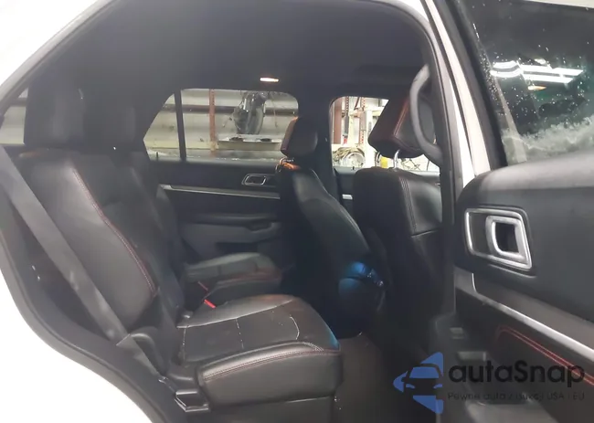 1FM5K8GTXGGA21045: 44284513