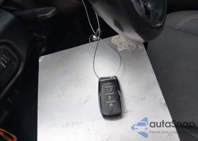 1C6RREFTXMN658436: 44284552